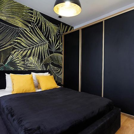 W&K Apartments - Gold Suite - Faktura Vat, Parking Koszalin Bagian luar foto