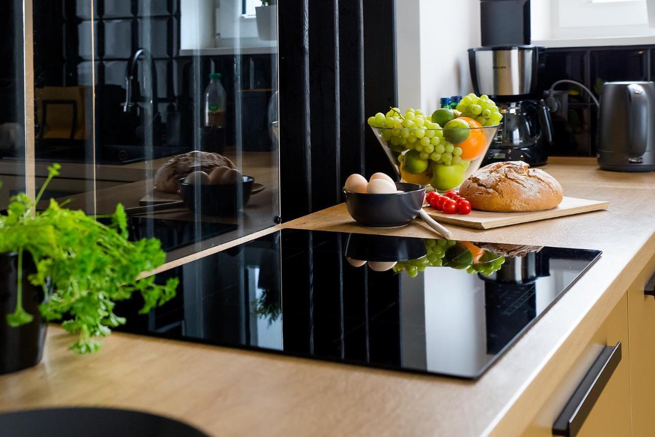 W&K Apartments - Gold Suite - Faktura Vat, Parking Koszalin Bagian luar foto