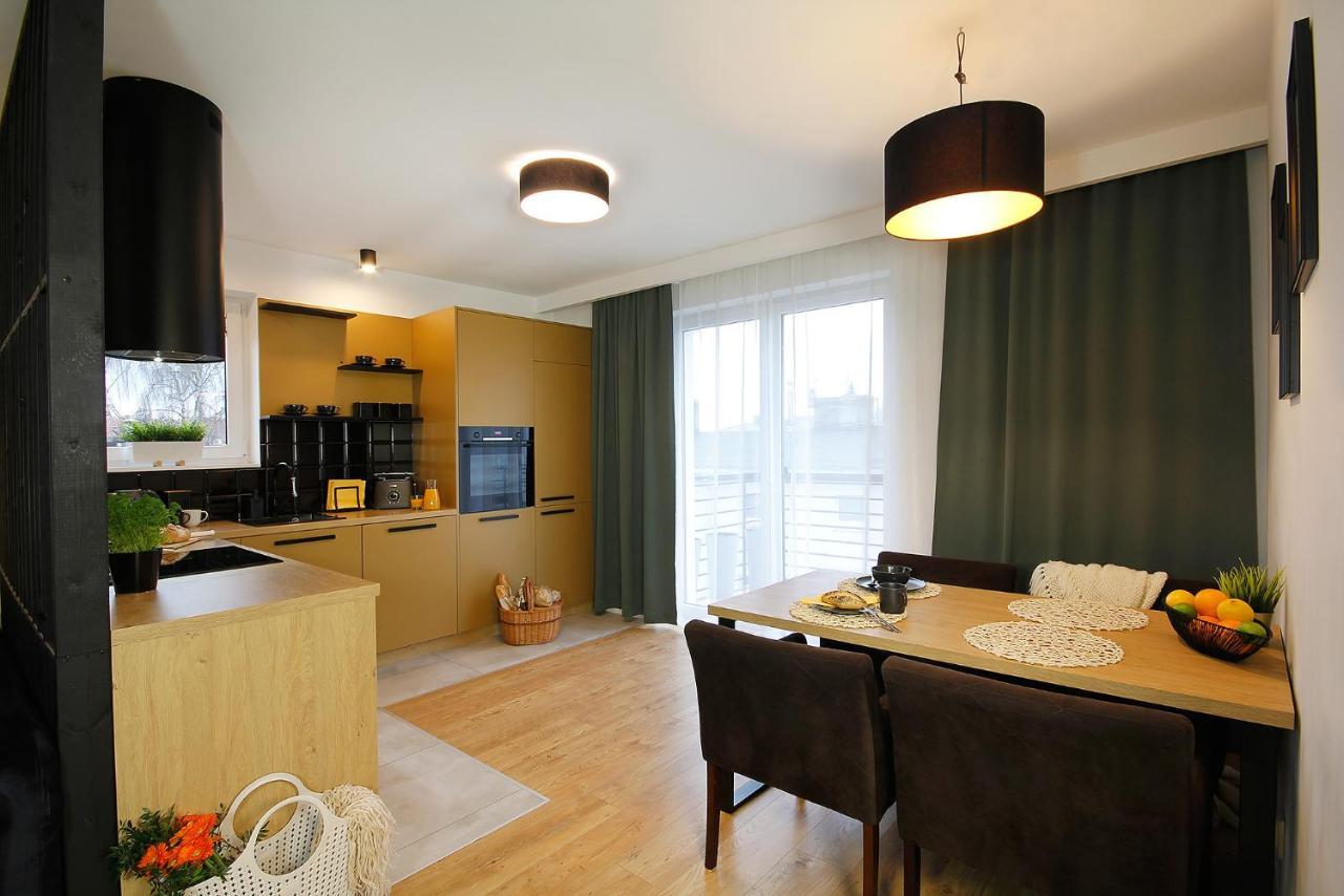 W&K Apartments - Gold Suite - Faktura Vat, Parking Koszalin Bagian luar foto