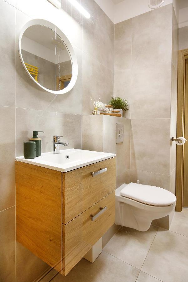 W&K Apartments - Gold Suite - Faktura Vat, Parking Koszalin Bagian luar foto