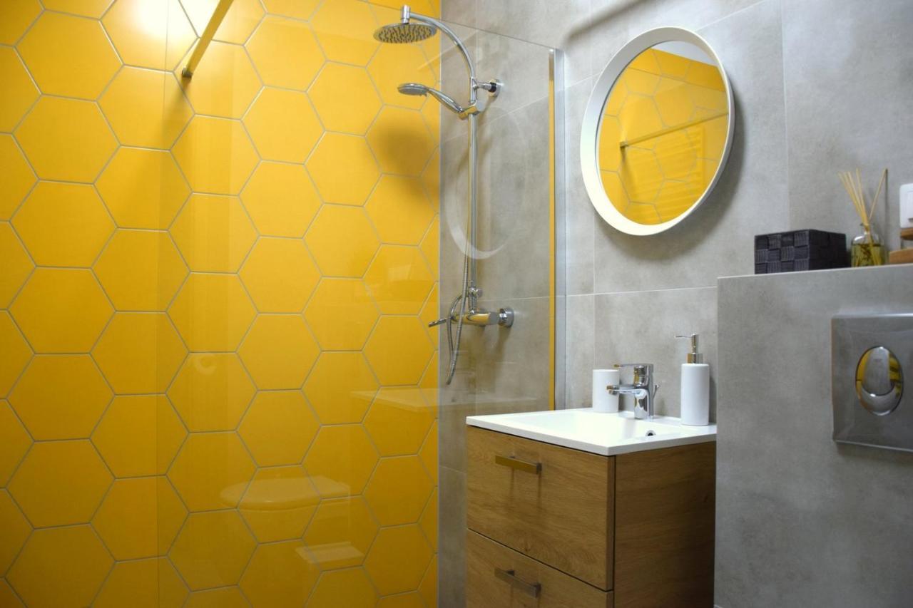 W&K Apartments - Gold Suite - Faktura Vat, Parking Koszalin Bagian luar foto